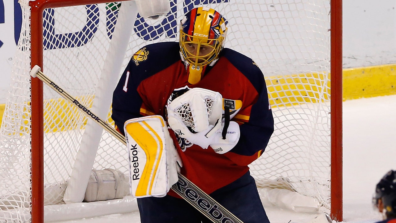 Luongo sharp, Ekblad scores first NHL goal in Panthers' win over Flyers